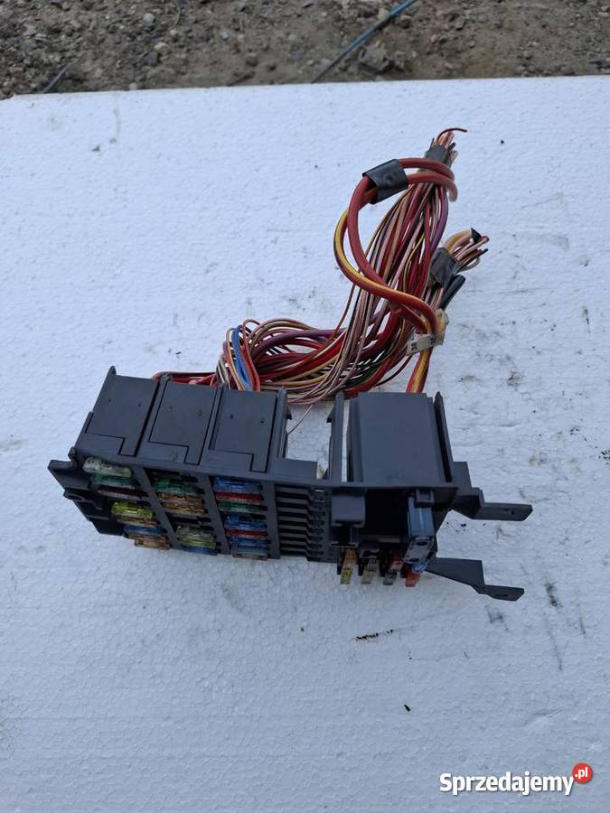 Sterownik Skrzynka Bezpieczników Mercedes CLK osobowe Wisznice