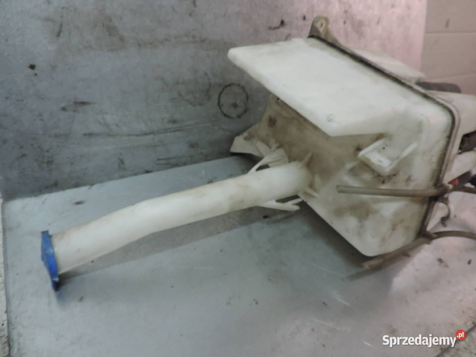 ZBIORNICZEK SPRYSKIWACZY TOYOTA AVENSIS T25 sprzedam