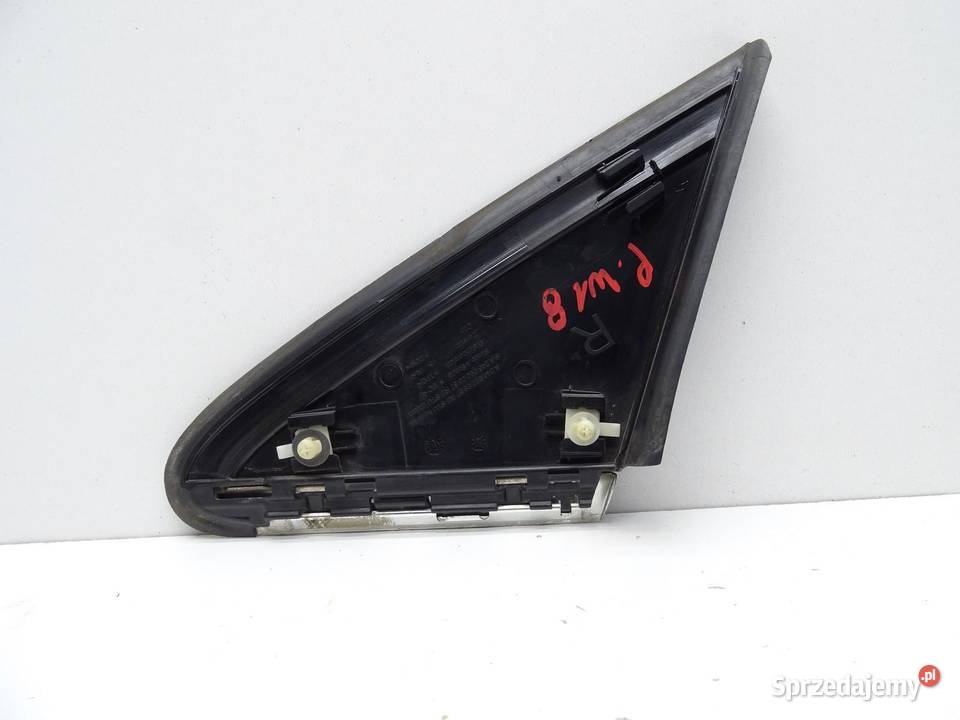 ZAŚLEPKA OSŁONA BŁOTNIKA PRAWA PRZÓD PRZEDNIA