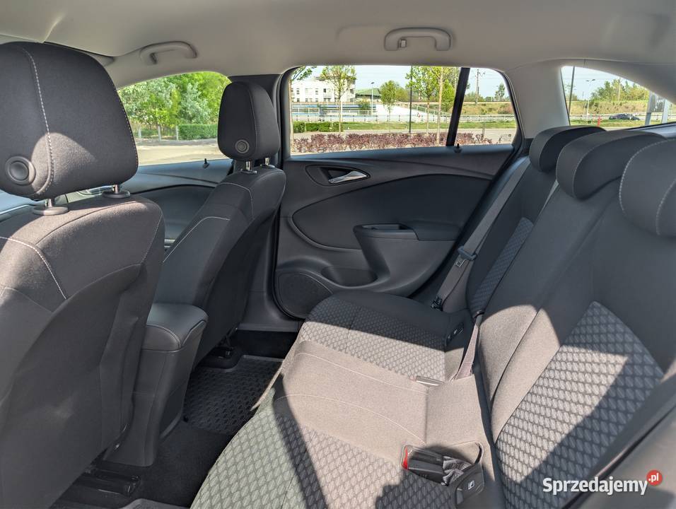 Opel Astra Sports Tourer 16 CDTI 136 SS Warszawa