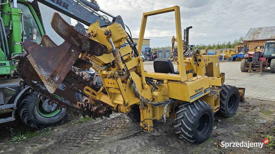 Koparka łańcuchowa pługoukładacz Vermeer V4750