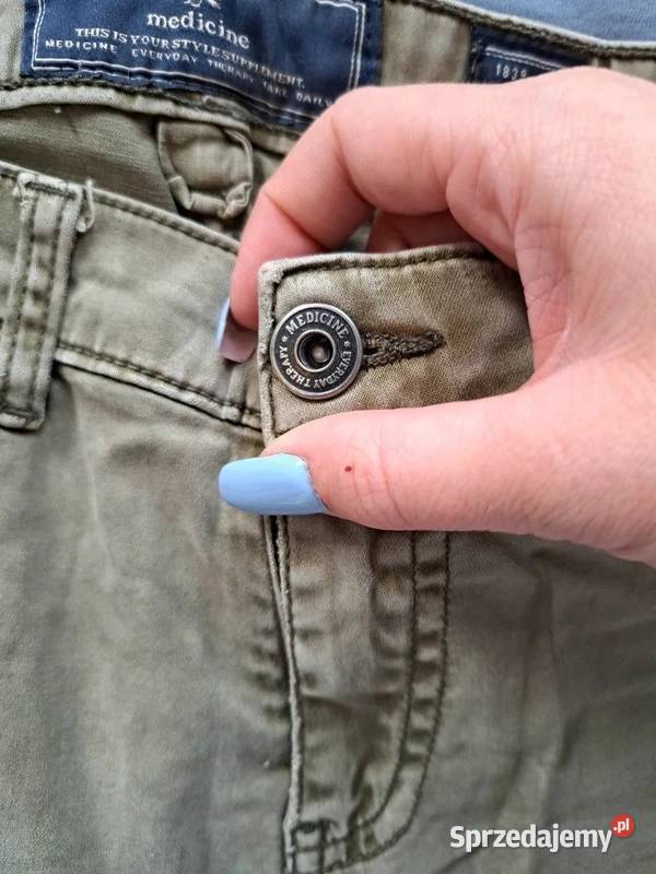 Khaki rurki Medicine wygoda i styl 36 Trąbki Wielkie sprzedam
