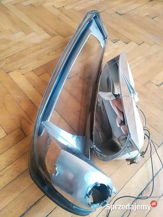 Peugeot 406 Lift klosz odbłyśnik Lampa Prawa