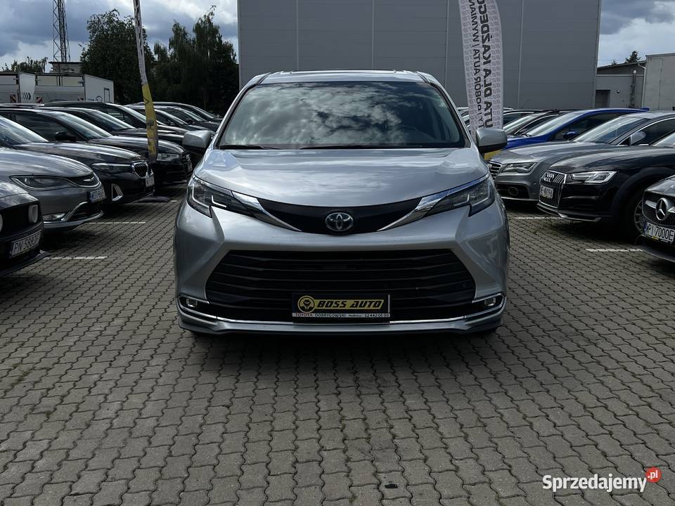 Toyota Sienna 2021 Rok produkcji 2021 Warszawa