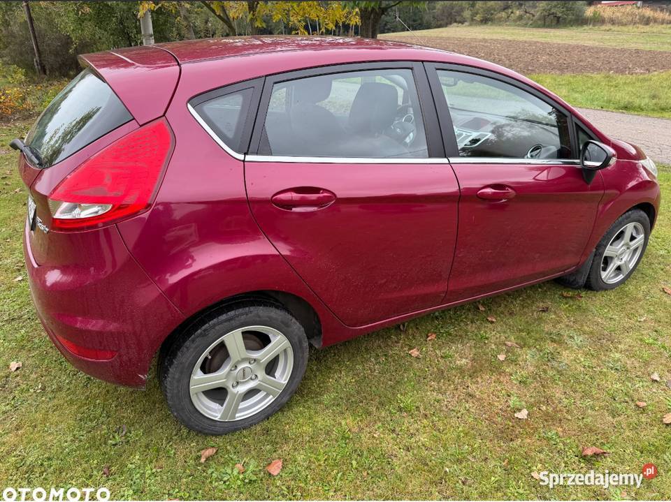Ford Fiesta Mk7 2008 2017 12 Ghia EU5 małopolskie Łapanów