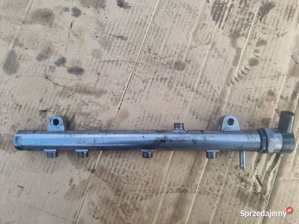 LISTWA WTRYSKOWA IVECO DAILY 35S18 504342424 osobowe kujawsko-pomorskie Lipno