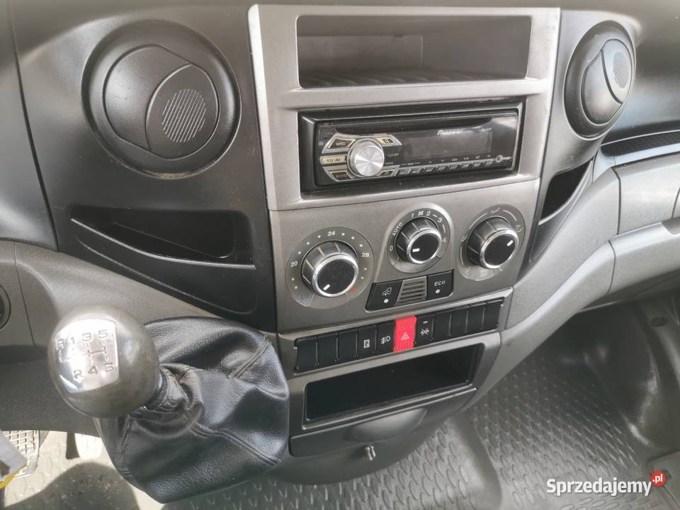 Iveco Daily 35C13 Brygadówka wywrotka Miechów