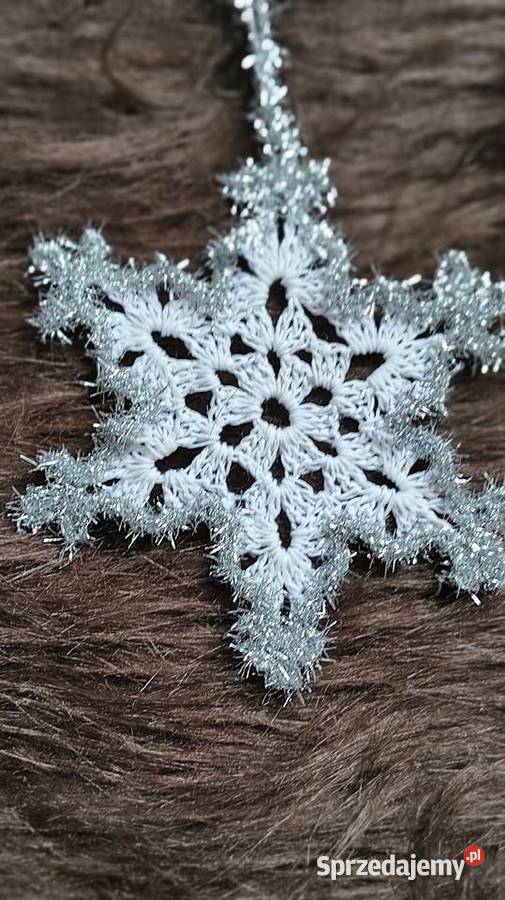 Zestaw 10 sztuk ozdób choinkowych Śnieżynki Katowice