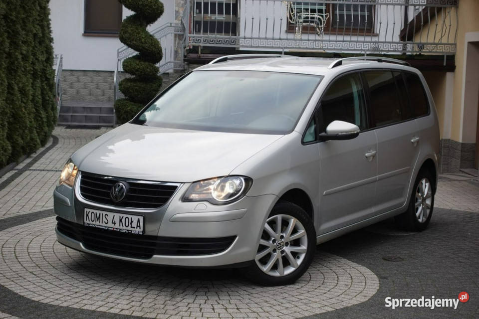 Volkswagen Touran LIFT 140 Climatronic Navi ASR (kontrola trakcji) Płońsk sprzedam