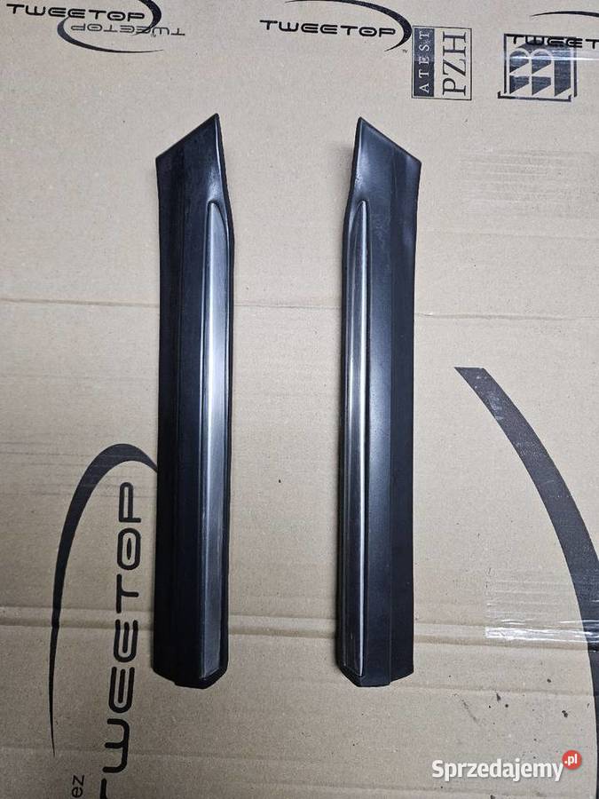 Listwy zderzaka Bmw e32 seria 7 Części montażowe Lublin