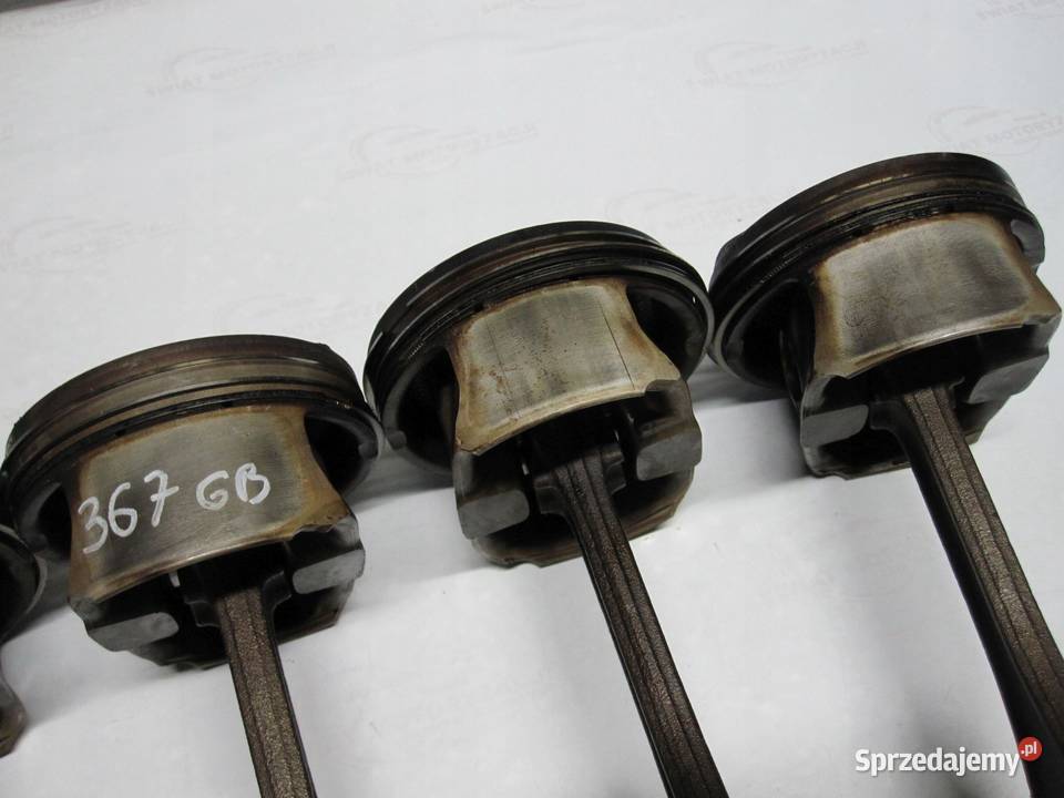AUDI A3 32 V6 4X4 04R 250 TŁOK KORBOWÓD Blok silnika świętokrzyskie