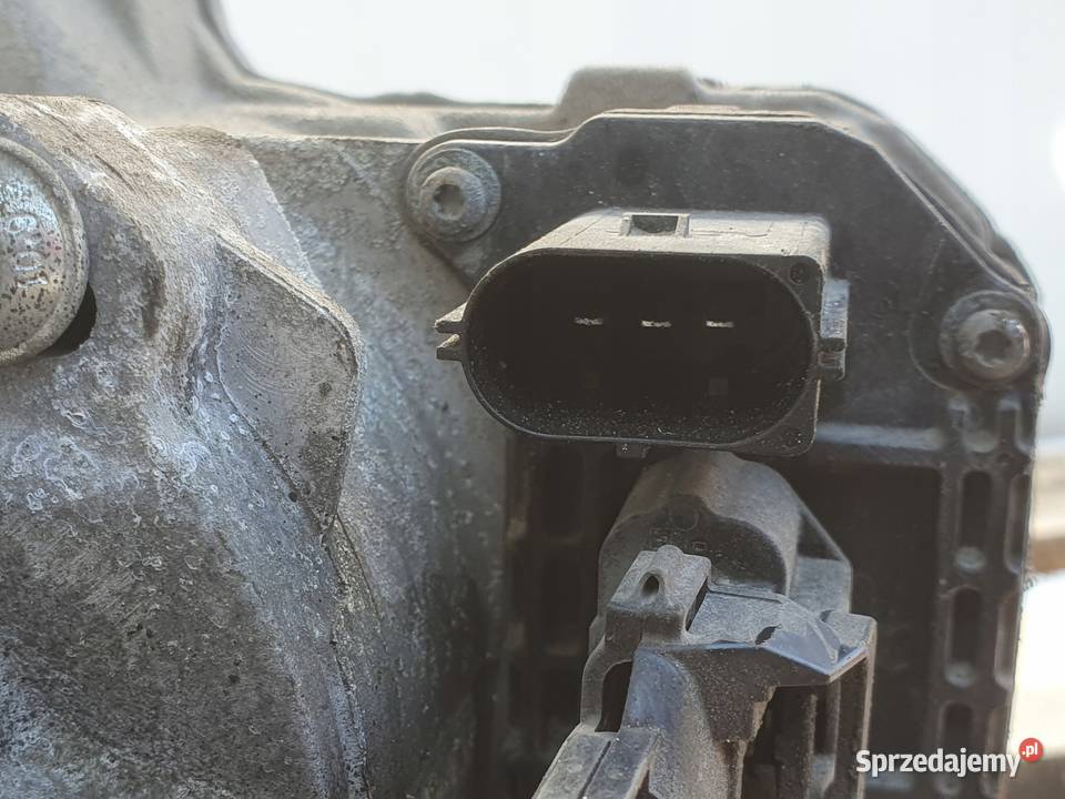 Volvo V40 II MAGLOWNICA przekładnia kierownicza osobowe