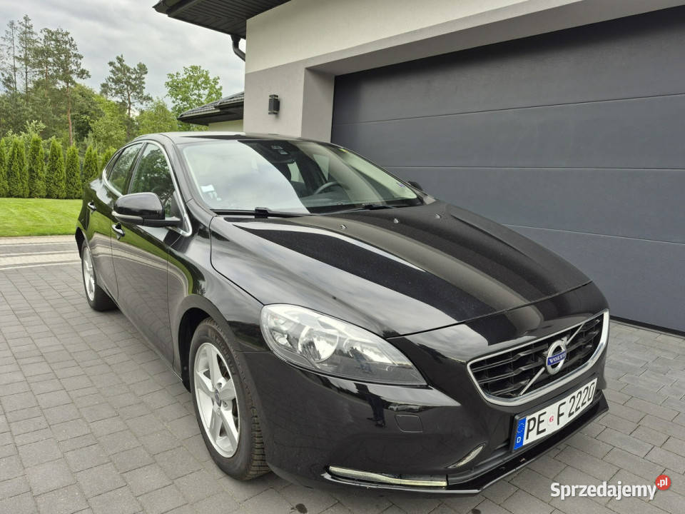 Volvo V40 16d 115 kamera navi chromy II 2012 aluminiowe felgi Drelów