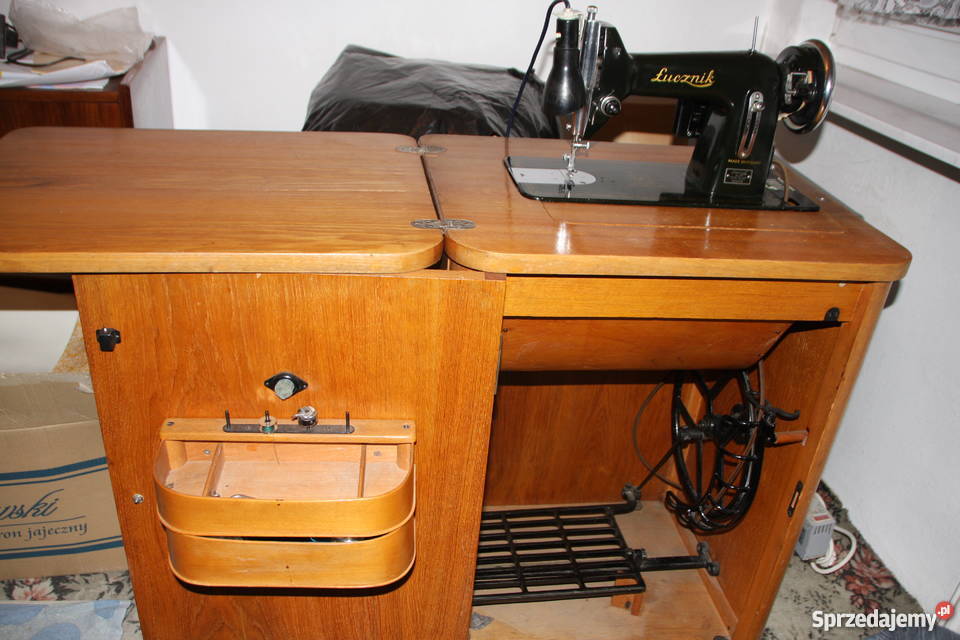 maszyna do szycia ŁUCZNIK szafkowa mazowieckie Warszawa