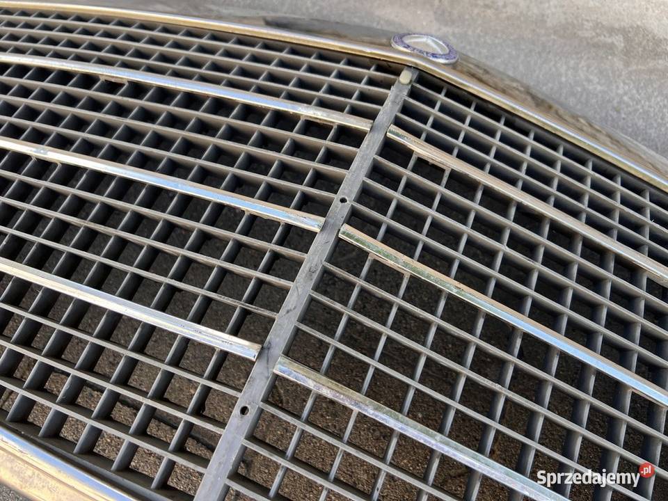 Grill Mercedes W116 S klasa atrapa osobowe