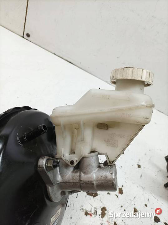 POMPA HAMULCOWA SERWO 13101019040 Mitsubishi świętokrzyskie