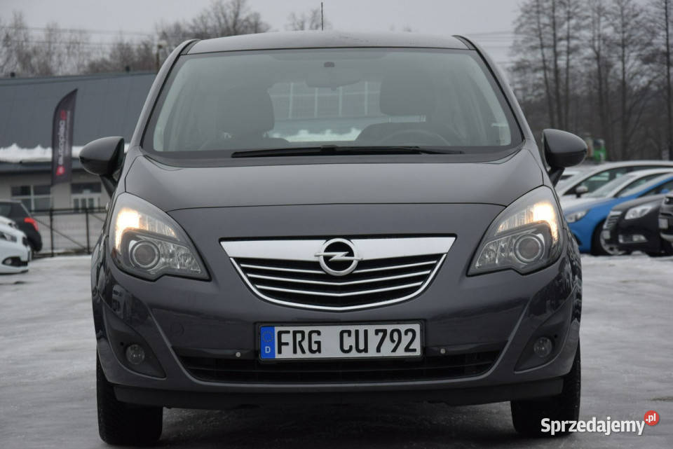 Opel Meriva 14TB 126 Klima Grzane Fotele garażowany sprzedam