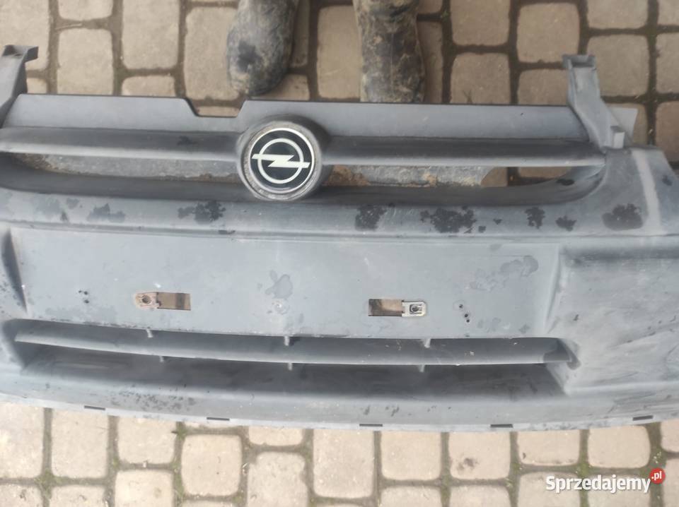 Zderzak przód przedni opel corsa b