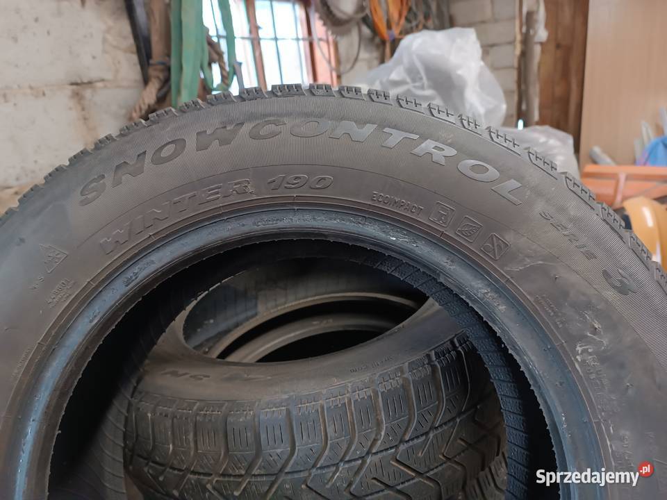 Pirelli Snowcontrol Serie 3 195 65 R15 zimowe 15cale Opony Szebnie