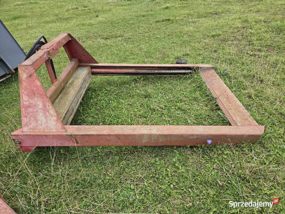 Hydrauliczny Przecinak bel do traktora nieuszkodzony Szołtany