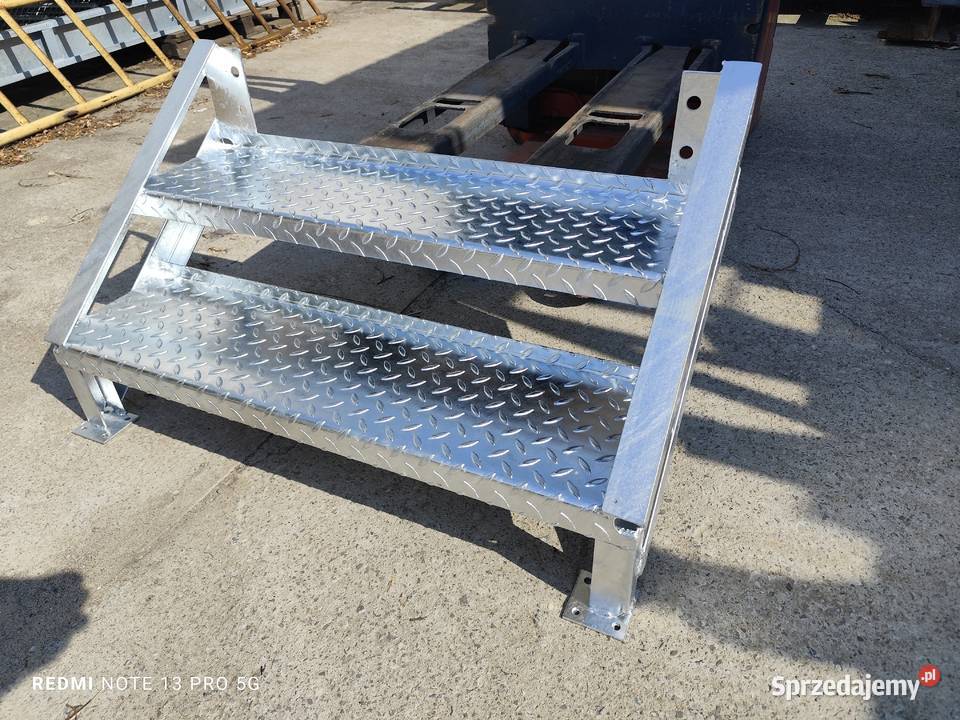 Schody metalowe loft wejście na wysokość 56 2 Schody zewnętrzne
