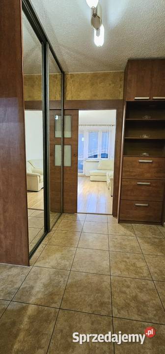 4pokojowe 739m2 duży balkon I piętro 2 piwnice internet Goleniów sprzedam