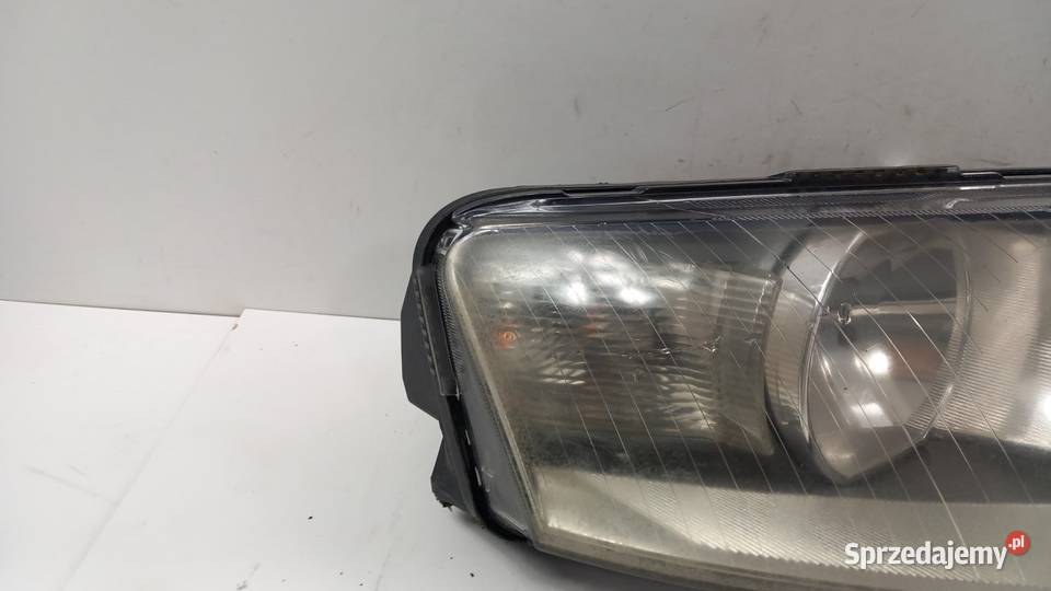 AUDI A6 C6 LAMPA PRZÓD PRAWA Zbierkowo sprzedam