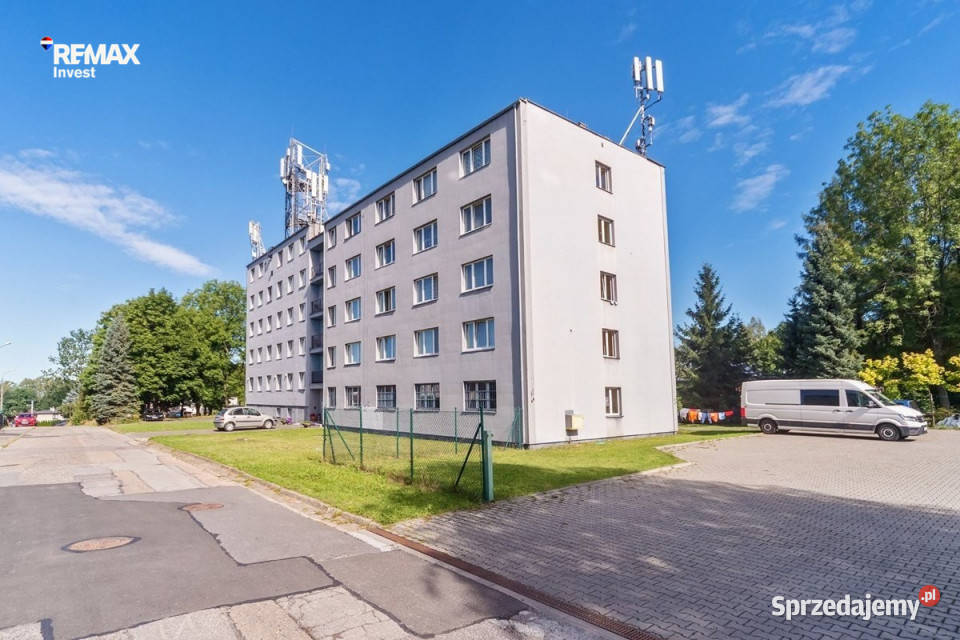 Obiekt inwestycyjny 2022 m HOTEL 73 POKOJE parking Sprzedaż śląskie