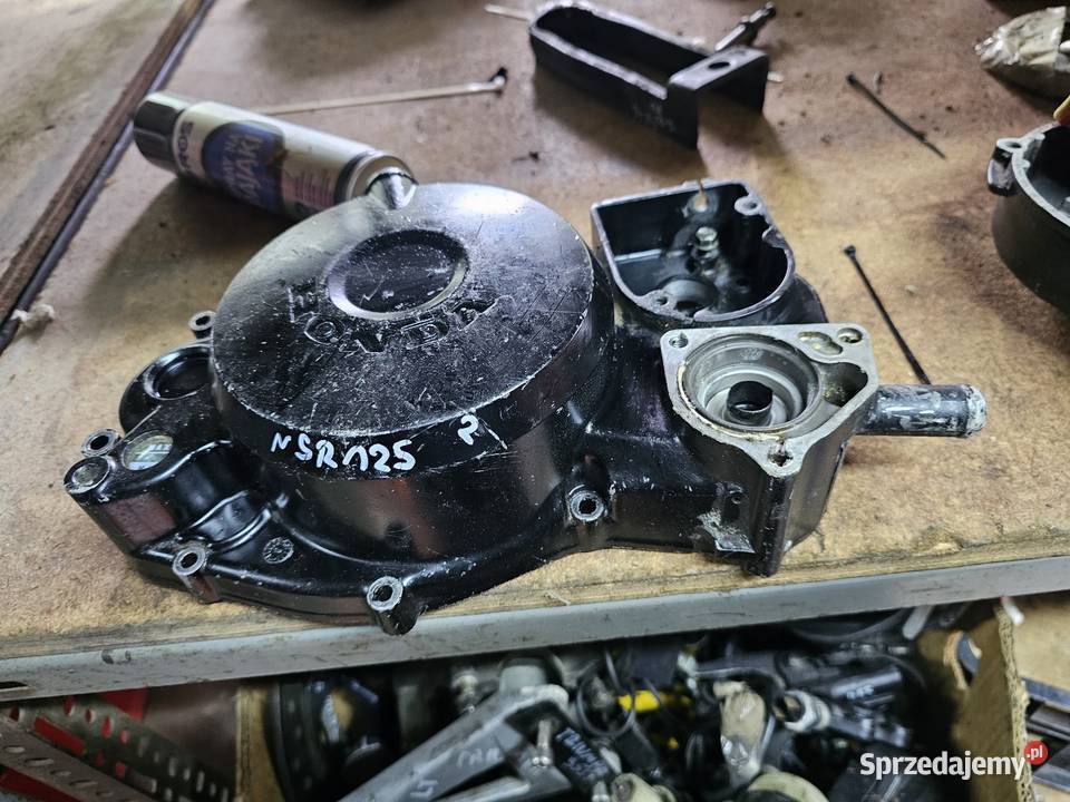 Honda NSR 125 jc20 pokrywa prawa sprzęgła w Jelenia Góra