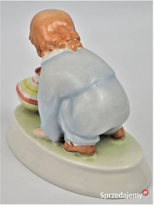 dziecko bawiące się bączkiem projekt Sinko mazowieckie Warszawa