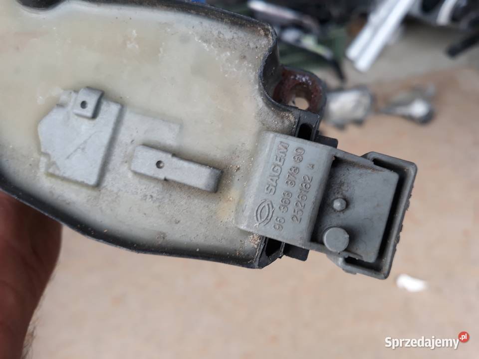 PEUGEOT 307 16 CEWKA ZAPŁONOWA 9636337880 Międzychód