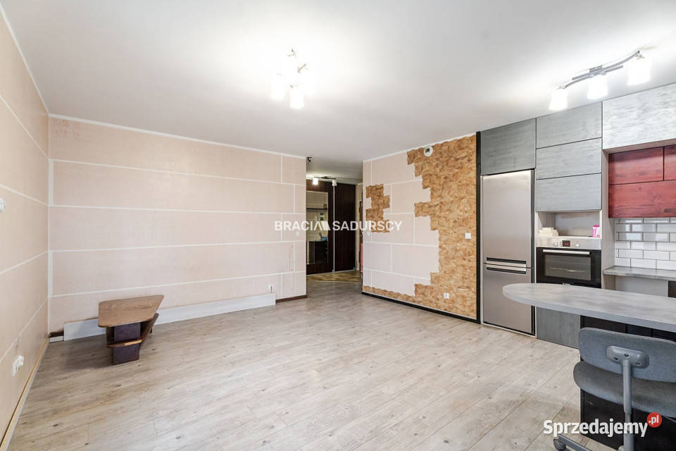 sprzedaży mieszkania Kraków 6106m2 3 pokojowe Liczba pokoi 3