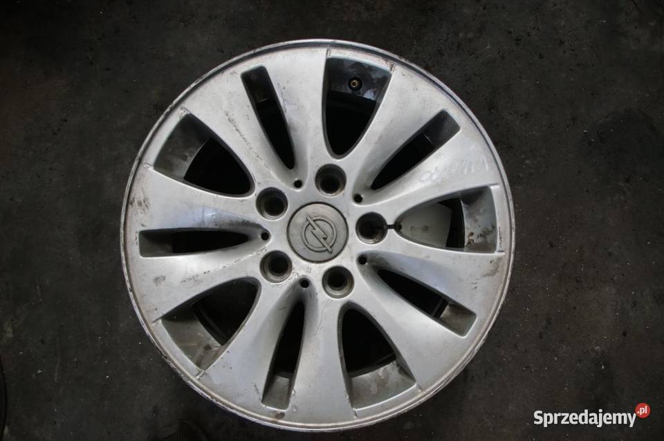 FELGA ALUMINIOWA 16 OPEL VIVARO II Lipno