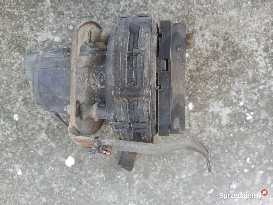 Pompa Powietrza wtórnego 72216628 BMW E39 E46 Radłów