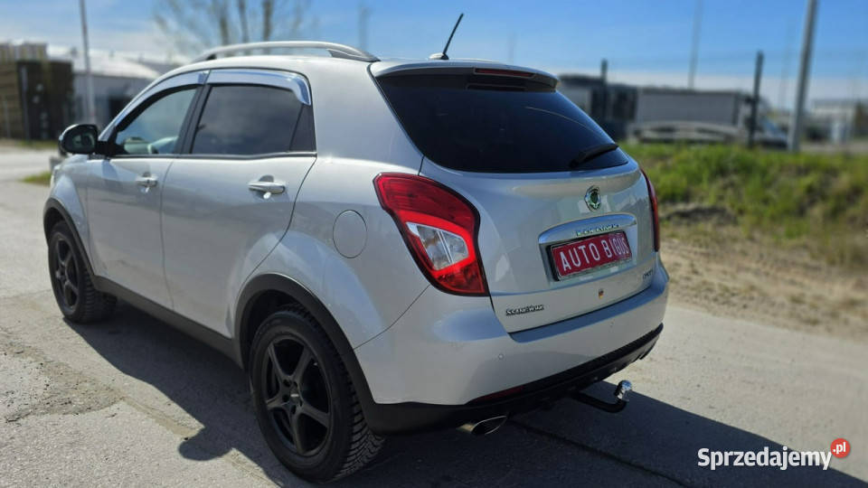 SsangYong Korando automat ledy duza navi camera srebrny