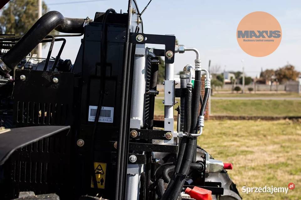 Refundacja 50 NOWY MAXUS 130 Ciągnik 4x4 Traktor WOM 540/1000 obr. łódzkie