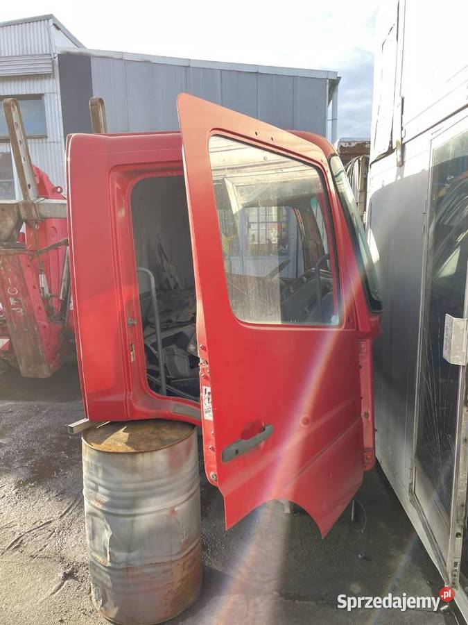 Kabina dzienna MB Atego szkielet Łazy