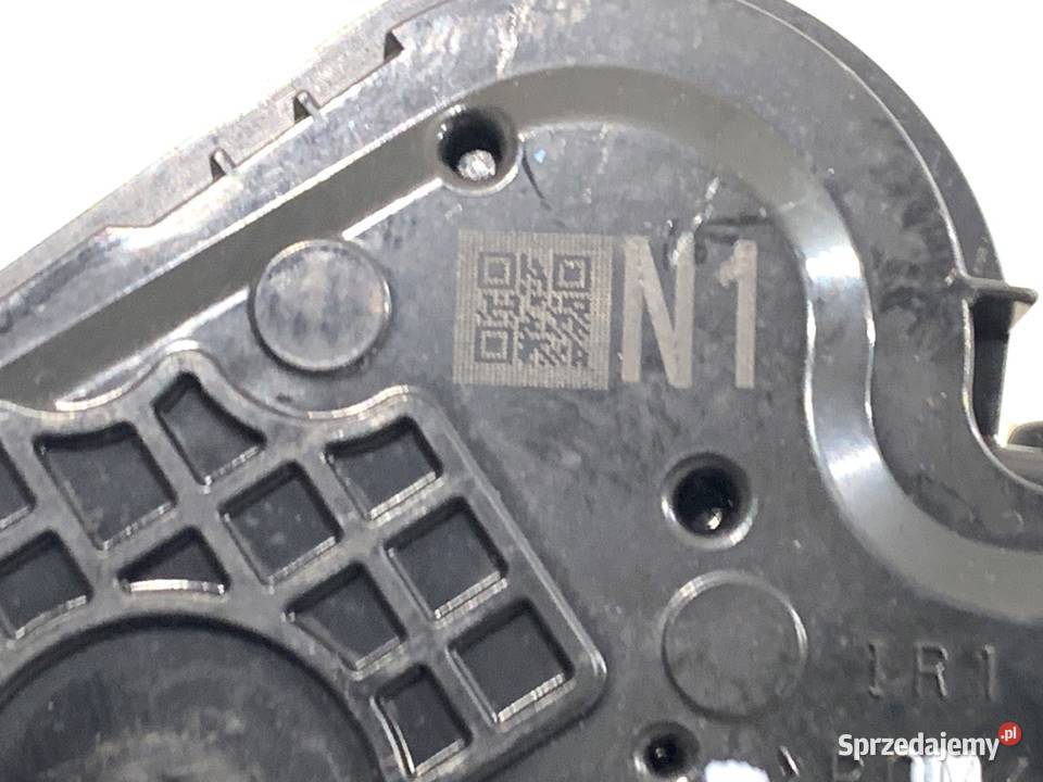 ZAMEK DRZWI PRAWY TYŁ TOYOTA AYGO II Hatchback Motoryzacja