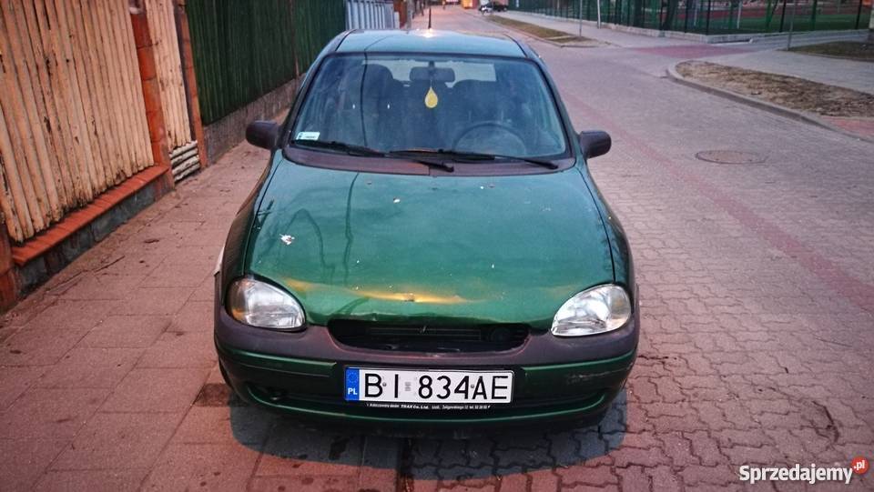 Opel corsa b 14 8v zielony na części Białystok