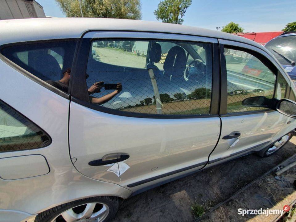 DRZWI PRAWE TYŁ MERCEDES A KLASA W168 761 osobowe Lipno