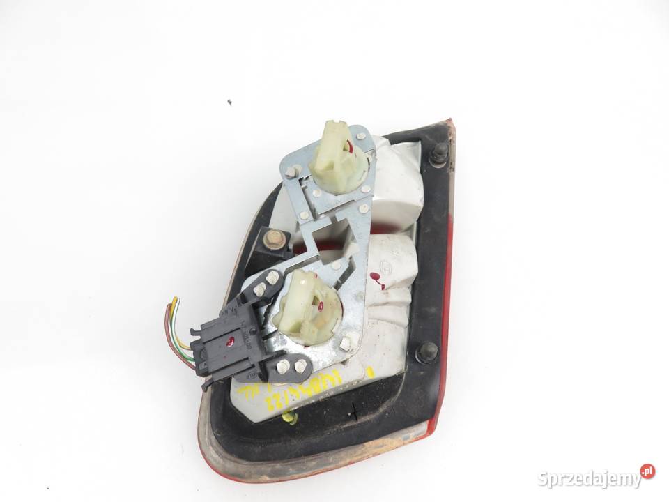 LAMPA LEWA TYLNA MERCEDES CLK C208 2088200564