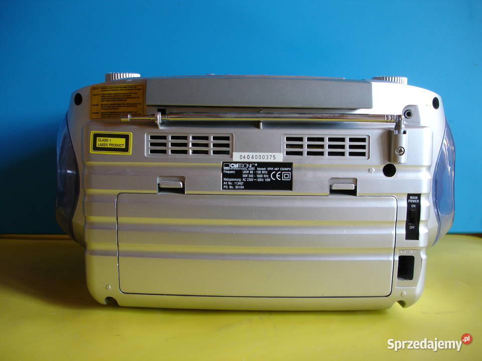 RFadiomagnetofon z CD CLATRONIC SRR487 sprzedam