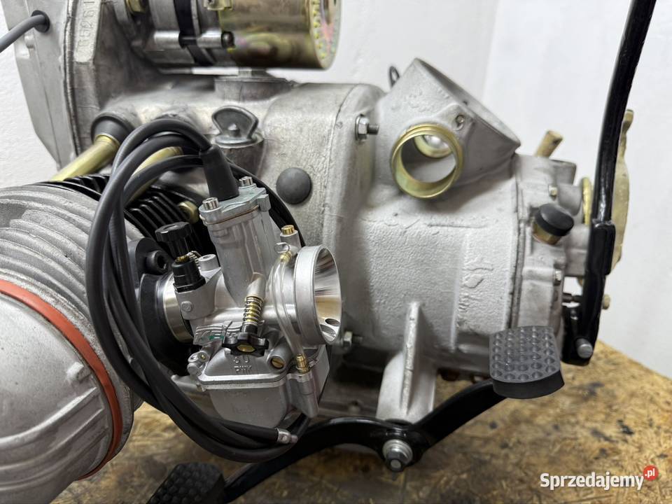 Silnik Ural 12V ze skrzynią Dnepr PWK30 remoncie