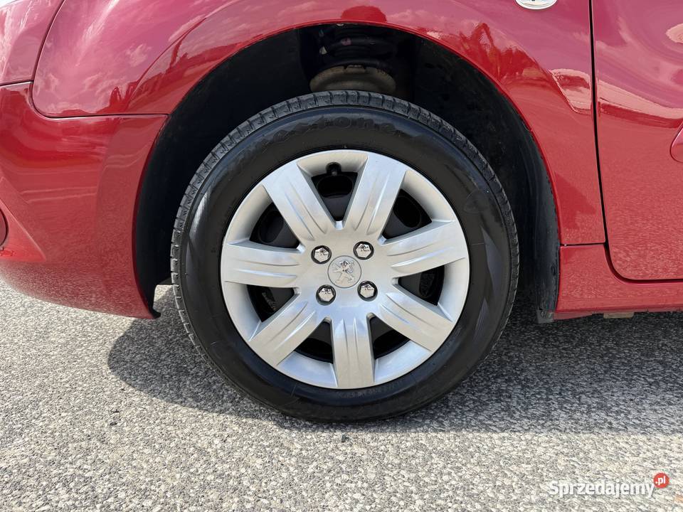 Peugeot Partner 16 DIESEL Klimatronik Ledy hak Konin sprzedam