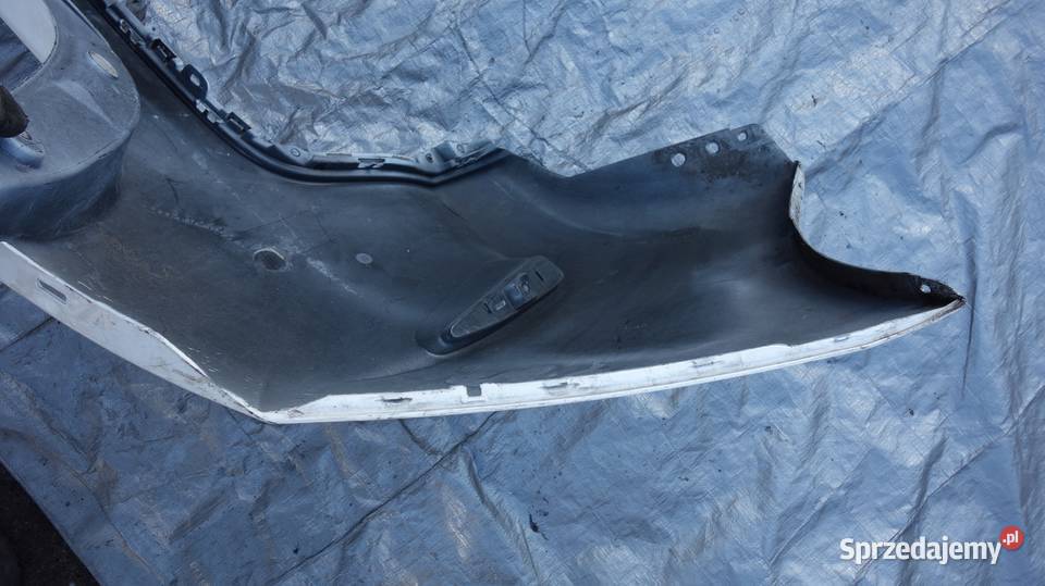 TOYOTA AURIS II HB ZDERZAK TYŁ TYLNY Ruda Śląska sprzedam