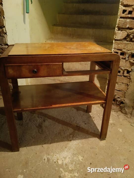 Stolik pod radio typ 640 Antyki, Sztuka, Kolekcje Kraków