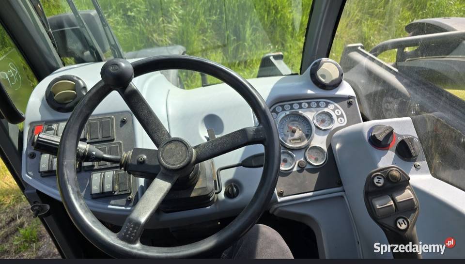 Ładowarka teleskopowa CLAAS Scorpion 7030