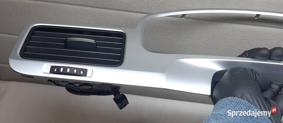 OBUDOWA DEKOR RAMKA ZEGARÓW VW TOUAREG 7P Mielęcin