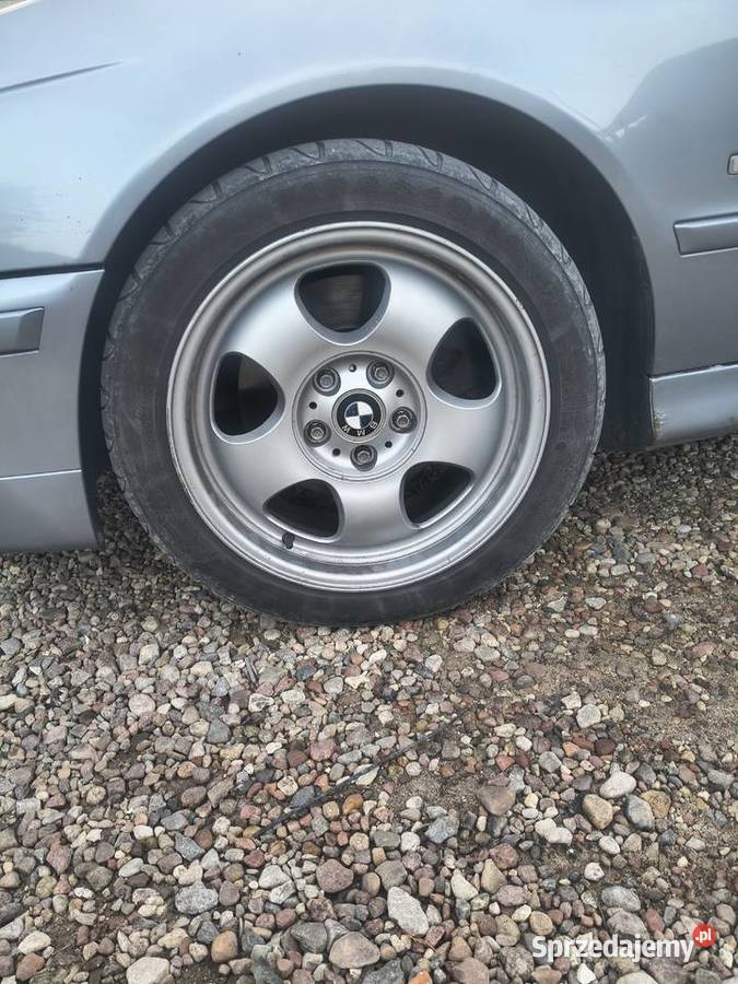 Alufelgi BMW Średnica 17" Kierzkówka