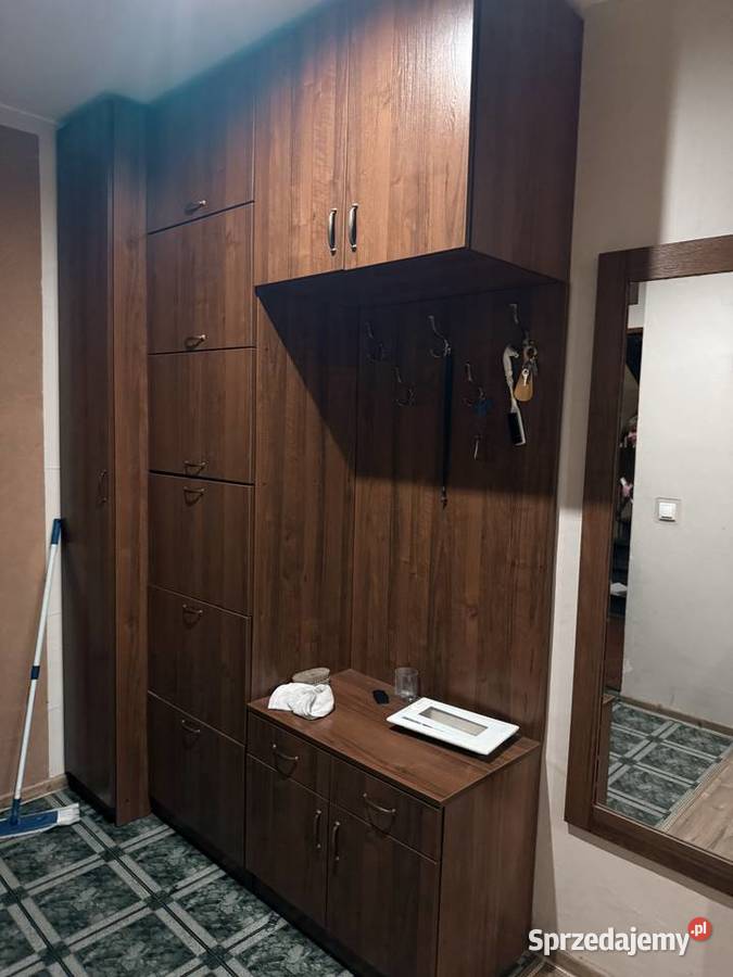 Meblościanka do przedpokoju